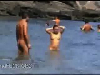 Voyeur Video Of Sexy Gfs Nude At The Beach