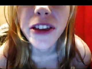 Webcam Blonde Girl Masturbate With Curling Toe
