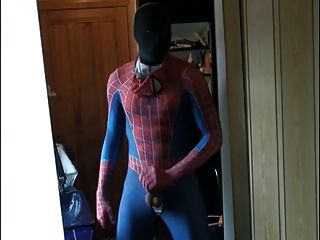 Spiderman Wanking