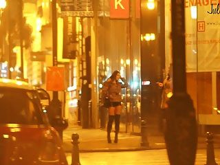 Real Prostitute In The Street Pute Dans La Rue