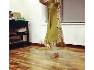 Uk Pakistani Uni Girl Dance Non Nude Traditional Non Nude